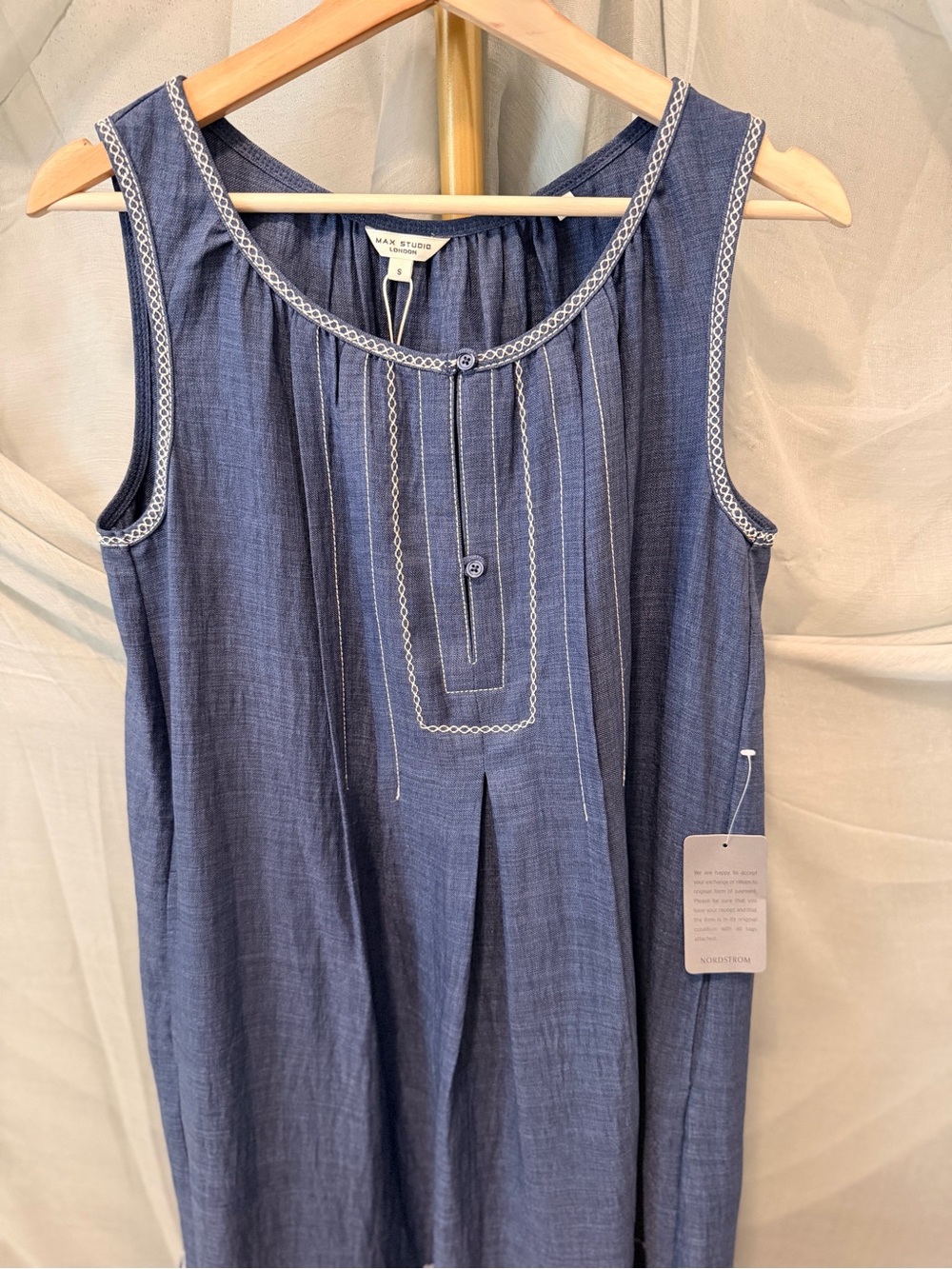 Max Studio Navy Sleeveless Tiered Maxi Dress with Contrast Stitching - Picture 3 of 7